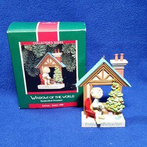 Hallmark 1989 Frohliche Weihnachten Ornament QX462-5 Windows Of The World Series